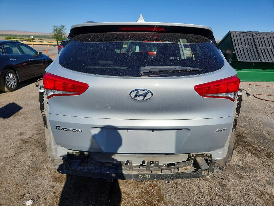 2018 Hyundai Tucson მანქანა იყიდება აუქციონზე, vin: KM8J3CA42JU719707, აუქციონის ნომერი: 54702776