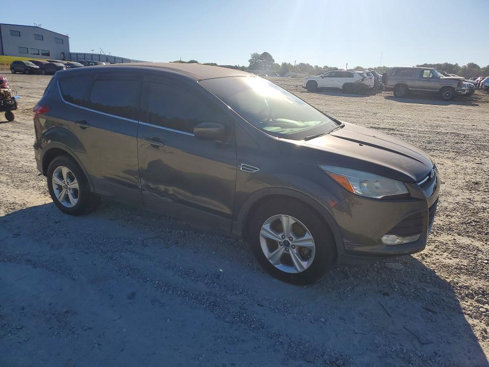 2015 Ford Escape მანქანა იყიდება აუქციონზე, vin: 1FMCU0GX3FUA98961, აუქციონის ნომერი: 53901686