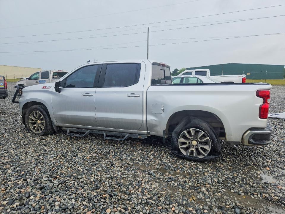 2021 Chevrolet Silverado მანქანა იყიდება აუქციონზე, vin: 3GCUYDED3MG123726, აუქციონის ნომერი: 52501066