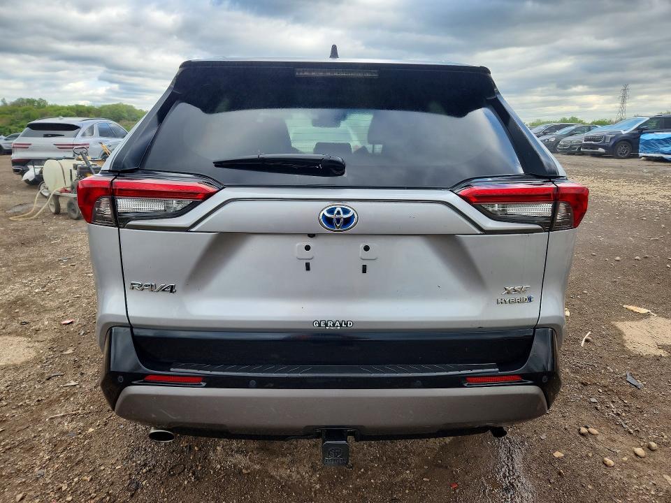 53011046 :رقم المزاد ، 2T3EWRFV3LW067901 vin ، 2020 Toyota Rav4 مزاد بيع