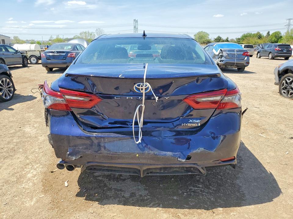 Продажа на аукционе авто 2022 Toyota Camry, vin: 4T1K31AK2NU033650, номер лота: 52016286