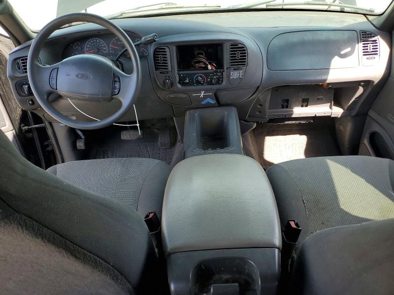 53492116 :رقم المزاد ، 1FMPU16L81LB61623 vin ، 2001 Ford Expedition مزاد بيع