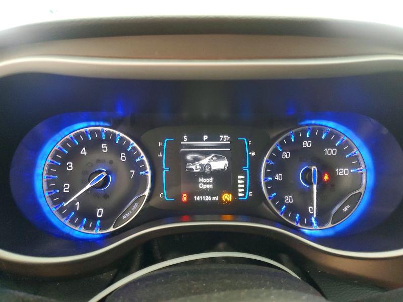53708466 :رقم المزاد ، 2C4RC1BG5HR768380 vin ، 2017 Chrysler Pacifica مزاد بيع