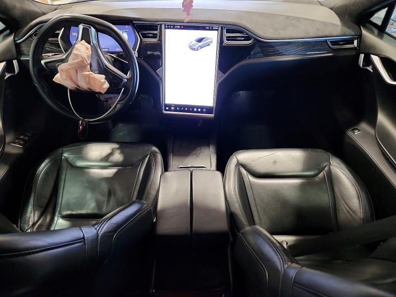 51823856 :رقم المزاد ، 5YJSA1E13GF158504 vin ، 2016 Tesla Model S مزاد بيع