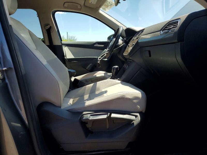 52841716 :رقم المزاد ، 3VV3B7AX0LM094699 vin ، 2020 Volkswagen Tiguan مزاد بيع
