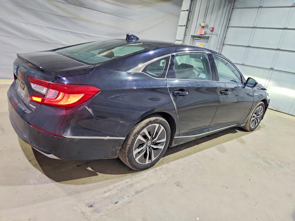 Продажа на аукционе авто 2022 Honda Accord, vin: 1HGCV3F51NA023664, номер лота: 52982236