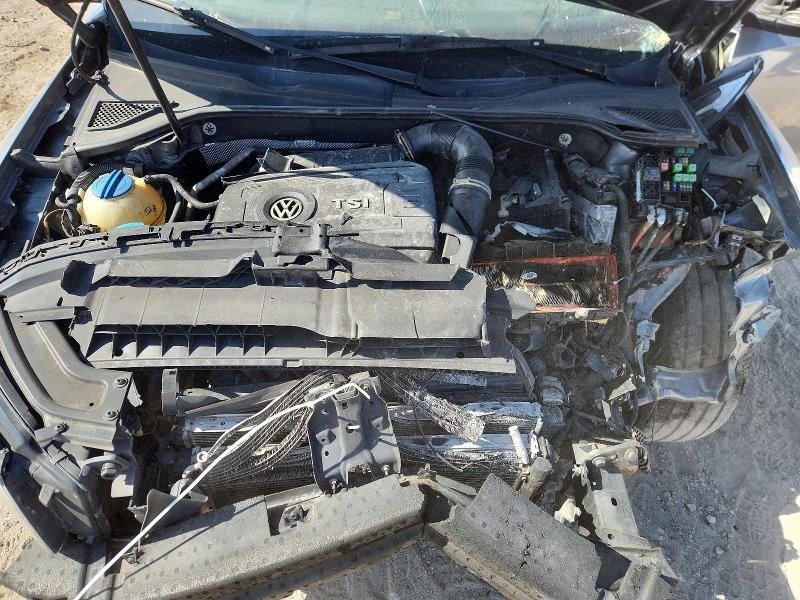 51141626 :رقم المزاد ، 1VWAS7A36GC063691 vin ، 2016 Volkswagen Passat مزاد بيع