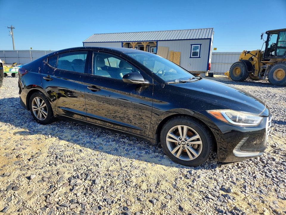 Продажа на аукционе авто 2018 Hyundai Elantra, vin: 5NPD84LF5JH346938, номер лота: 52198056