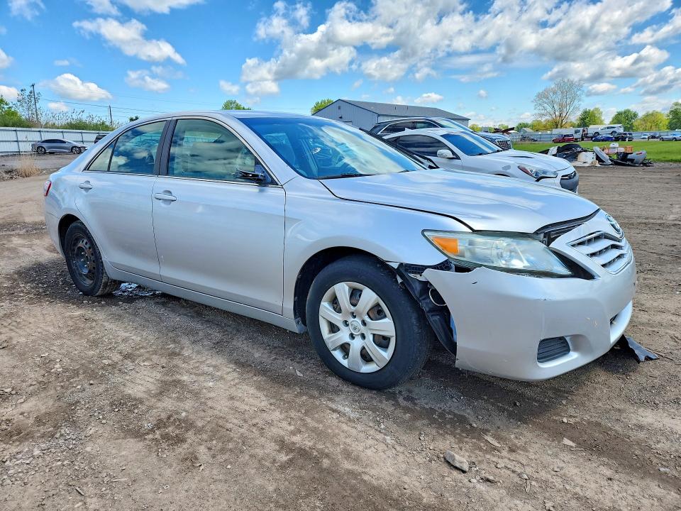 53683416 :رقم المزاد ، 4T4BF3EK1BR215256 vin ، 2011 Toyota Camry مزاد بيع