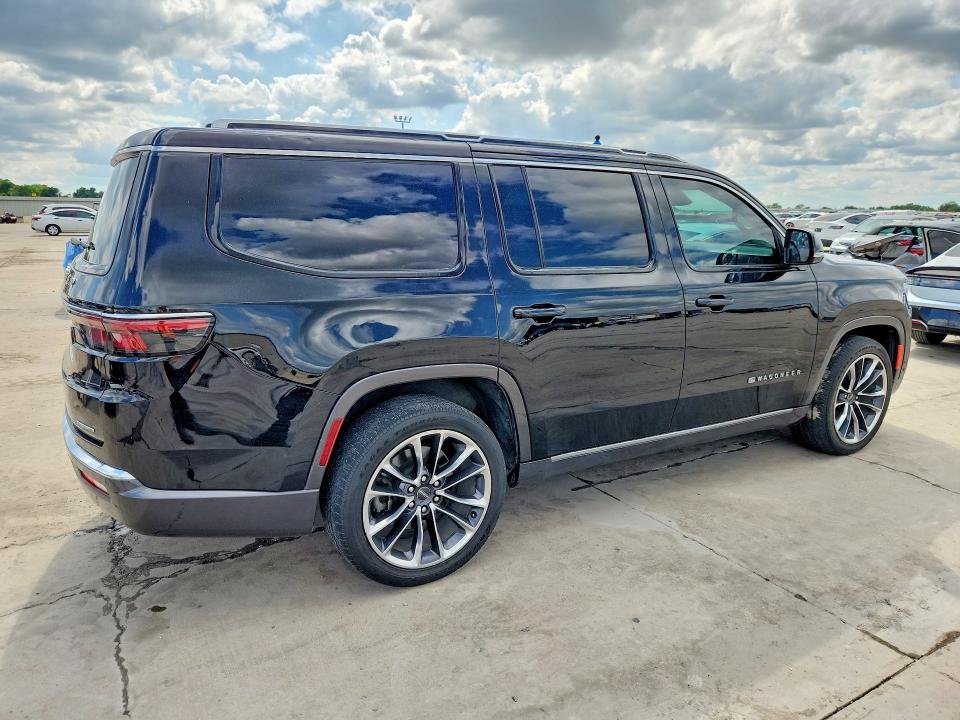 Продажа на аукционе авто 2022 Jeep Wagoneer, vin: 1C4SJVDT4NS127658, номер лота: 53226526