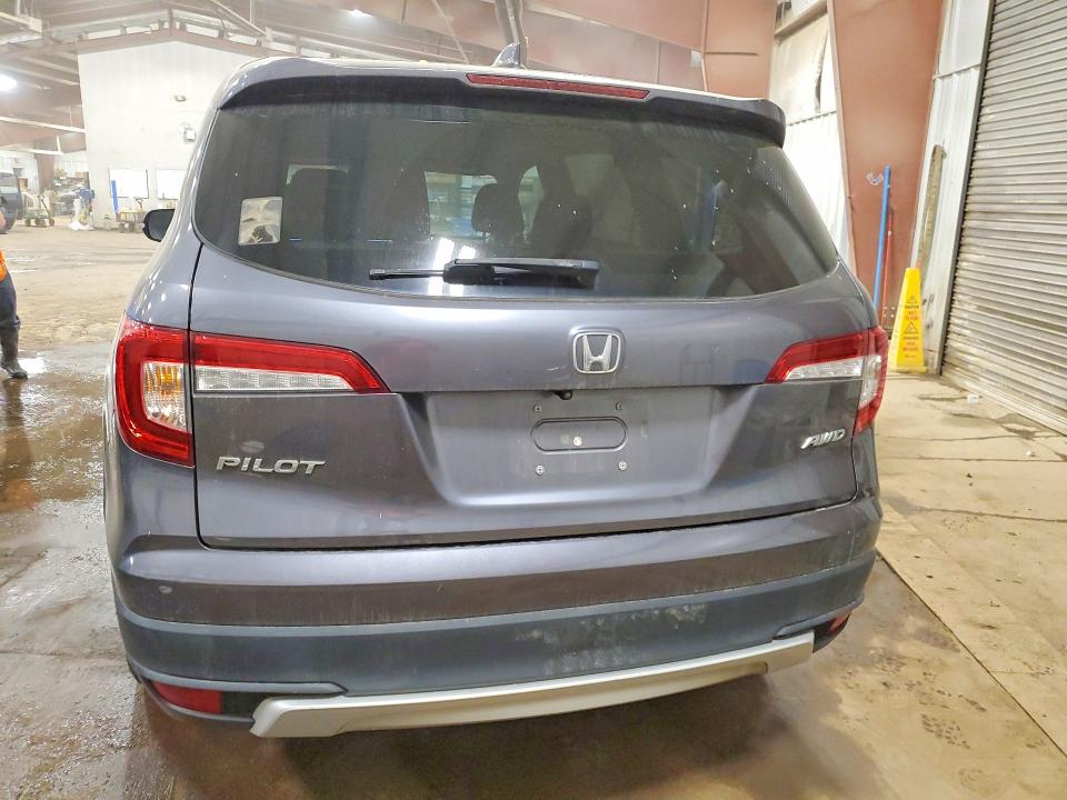 Продажа на аукционе авто 2021 Honda Pilot, vin: 5FNYF6H37MB009823, номер лота: 53894546
