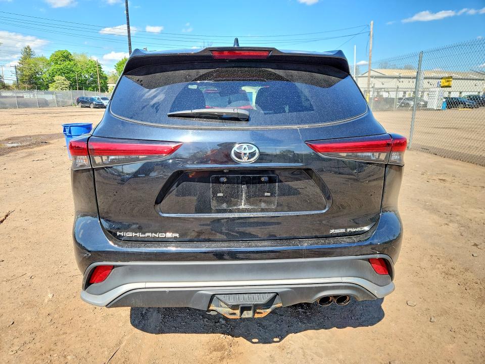 51849076 :رقم المزاد ، 5TDLZRBH1MS146386 vin ، 2021 Toyota Highlander مزاد بيع