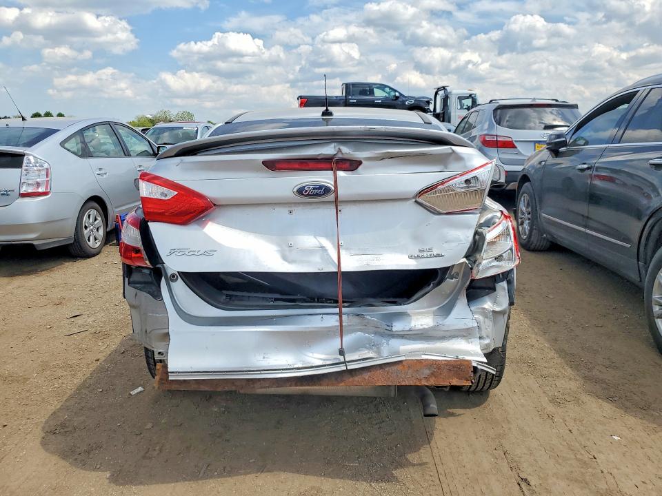 52656676 :رقم المزاد ، 1FADP3F28EL205262 vin ، 2014 Ford Focus مزاد بيع