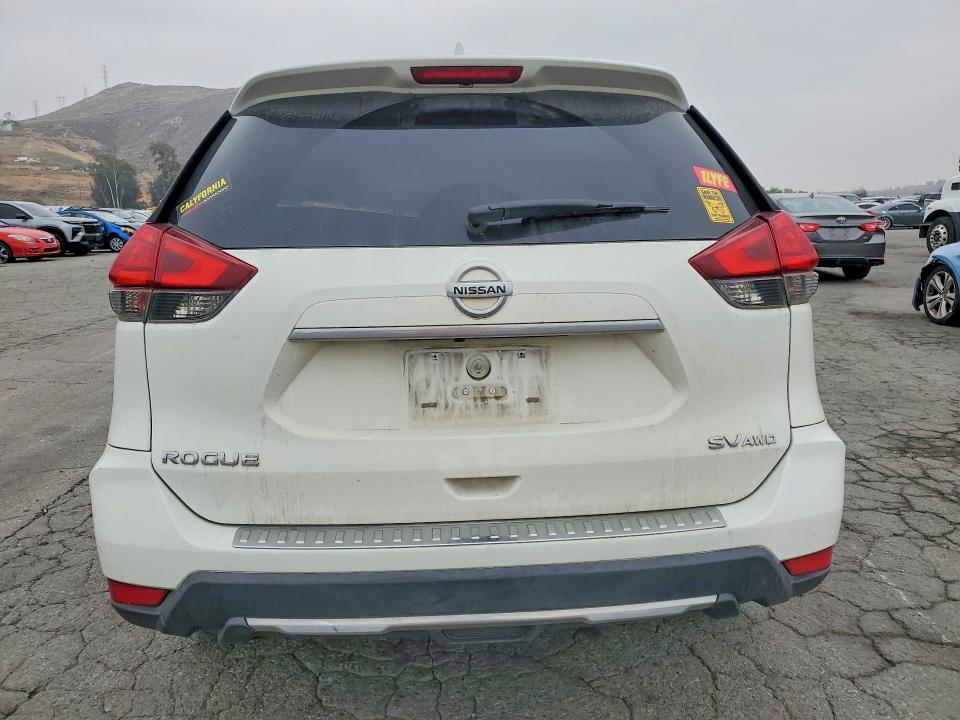 Продаж на аукціоні авто 2017 Nissan Rogue, vin: KNMAT2MV0HP605247, номер лоту: 51907596