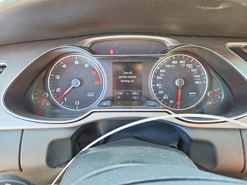 52911846 :رقم المزاد ، WAUBFAFL0FN008641 vin ، 2015 Audi A4 مزاد بيع