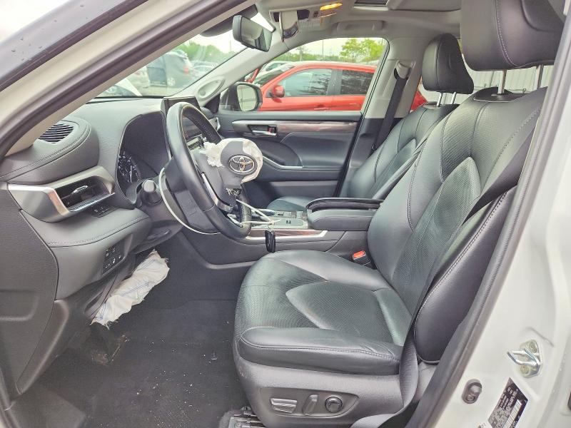 Продаж на аукціоні авто 2021 Toyota Highlander, vin: 5TDYZRAH9MS528379, номер лоту: 53655406