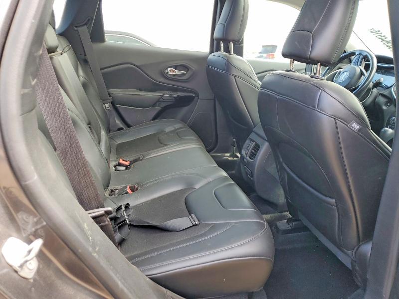 Продажа на аукционе авто 2019 Jeep Cheeroke, vin: 1C4PJLLX0KD492482, номер лота: 53904616