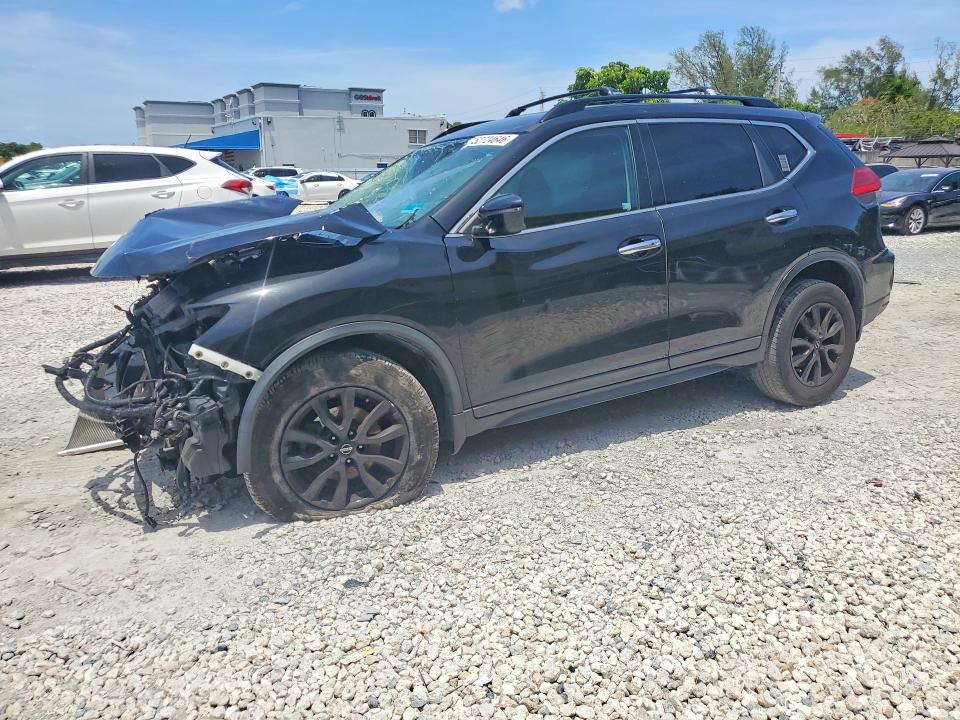 Продажа на аукционе авто 2017 Nissan Rogue, vin: 5N1AT2MT4HC826240, номер лота: 52724646