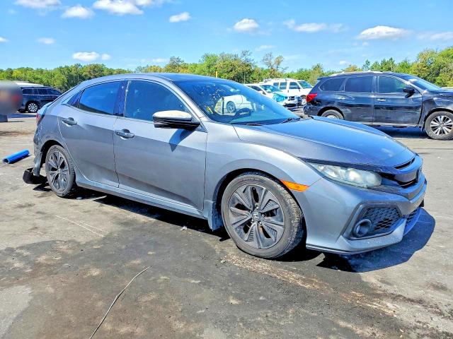 2018 Honda Civic მანქანა იყიდება აუქციონზე, vin: SHHFK7H57JU216944, აუქციონის ნომერი: 54057616