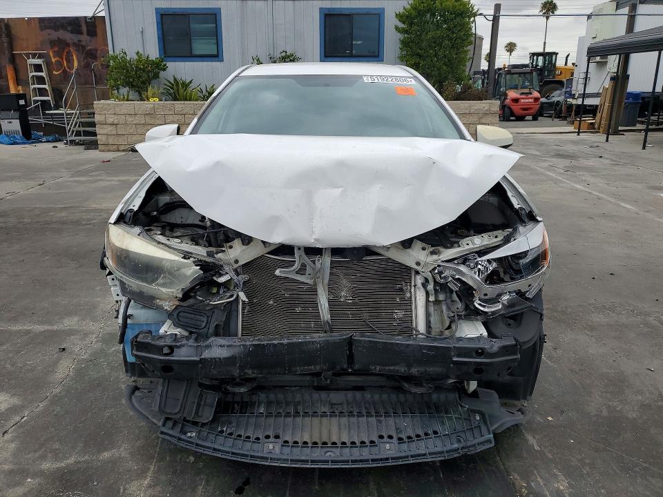 Aukcja sprzedaży 2016 Toyota Corolla, vin: 5YFBURHE7GP565167, numer aukcji: 51922806