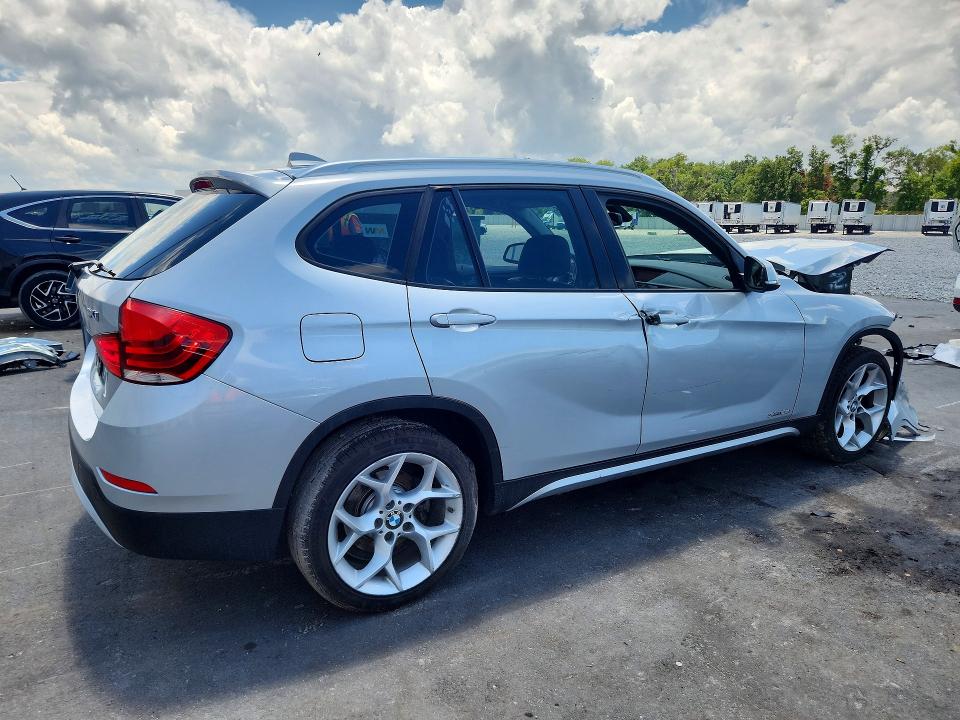 Aukcja sprzedaży 2015 Bmw X1, vin: WBAVM1C52FV314961, numer aukcji: 53548436