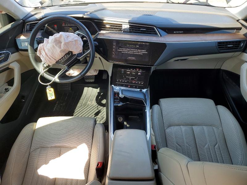 2019 Audi E-tron მანქანა იყიდება აუქციონზე, vin: WA1VABGE5KB021007, აუქციონის ნომერი: 52238636