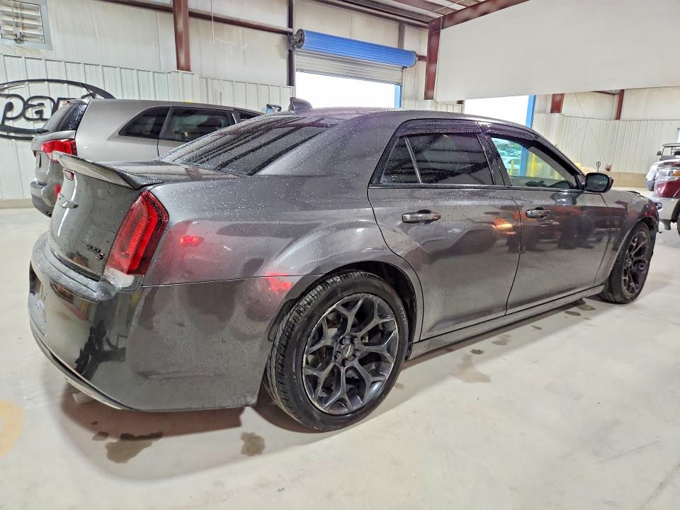Продажа на аукционе авто 2019 Chrysler 300, vin: 2C3CCABG2KH515430, номер лота: 53947156