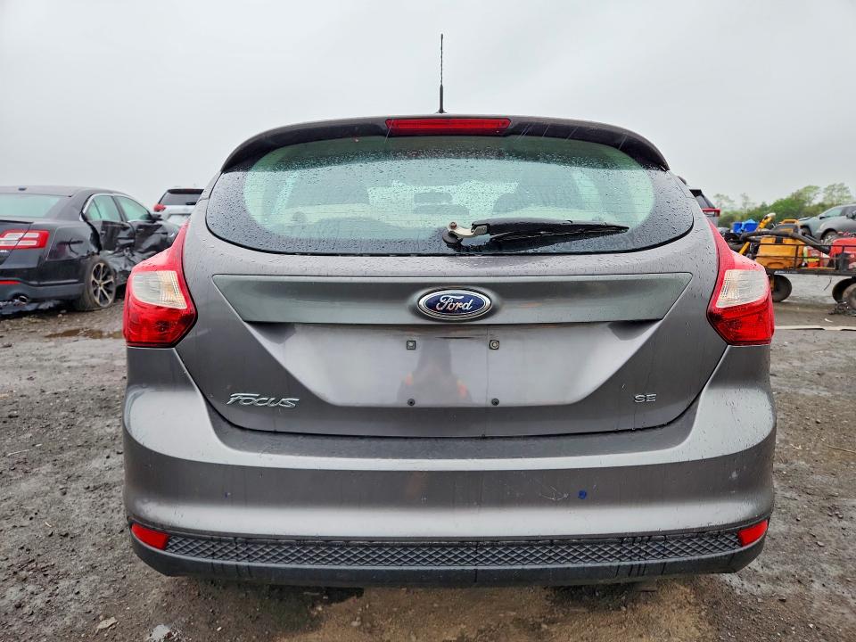 54676586 :رقم المزاد ، 1FADP3K25DL129102 vin ، 2013 Ford Focus مزاد بيع
