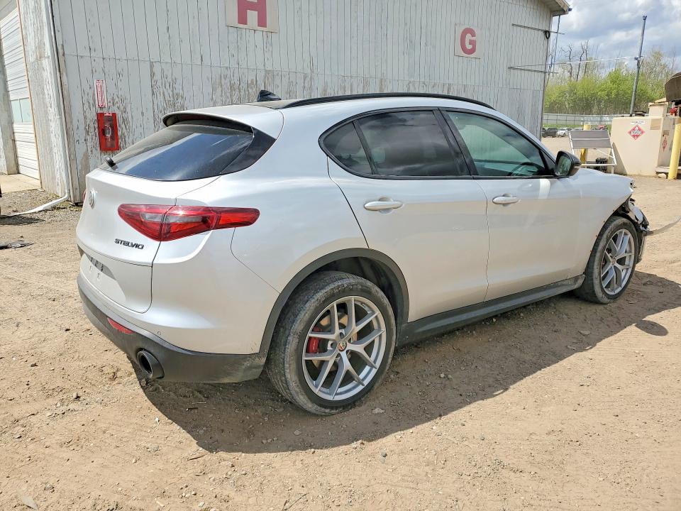 Продаж на аукціоні авто 2019 Alfa Romeo Stelvio, vin: ZASPAKAN2K7C32151, номер лоту: 51912936