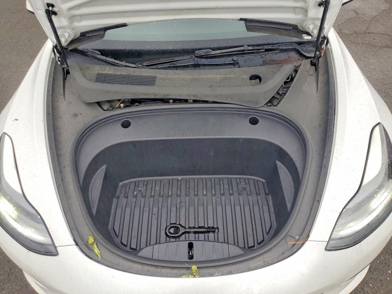 2022 Tesla Model 3 მანქანა იყიდება აუქციონზე, vin: 5YJ3E1EA4NF369572, აუქციონის ნომერი: 53660966