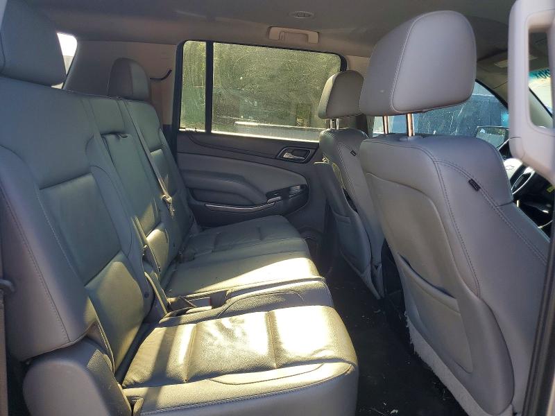 2015 Chevrolet Suburban მანქანა იყიდება აუქციონზე, vin: 1GNSCJKC4FR702430, აუქციონის ნომერი: 53051886