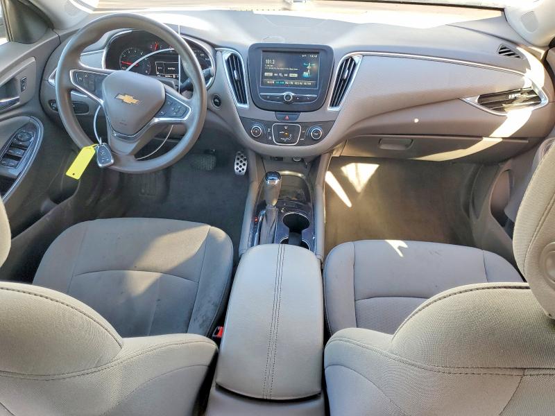 52690686 :رقم المزاد ، 1G1ZE5ST3GF348520 vin ، 2016 Chevrolet Malibu مزاد بيع