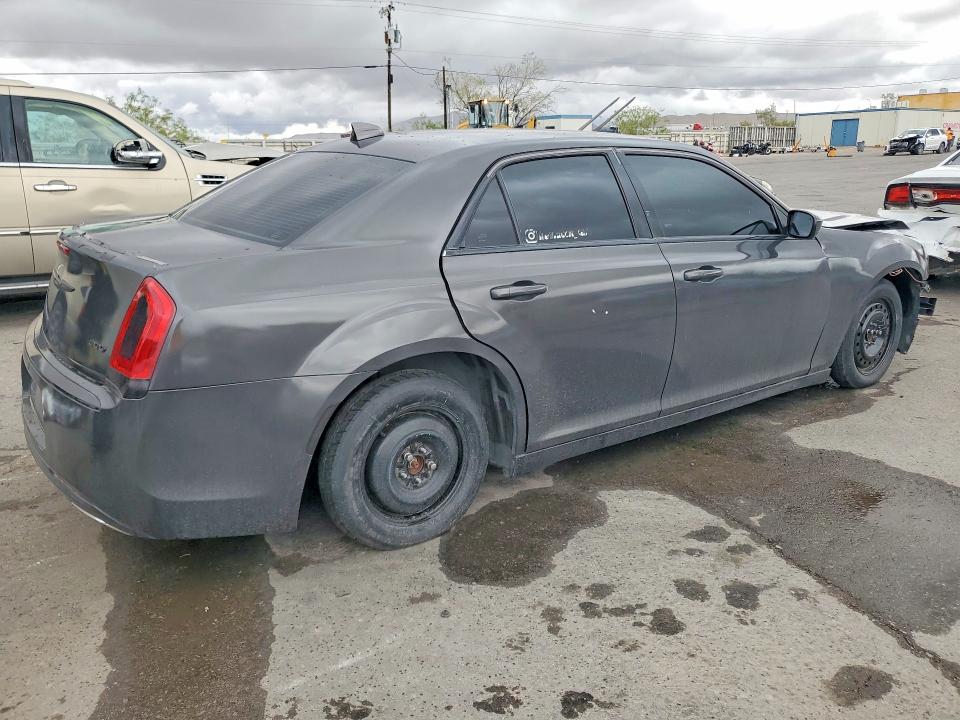 Продажа на аукционе авто 2016 Chrysler 300, vin: 2C3CCAAG9GH197606, номер лота: 52196926