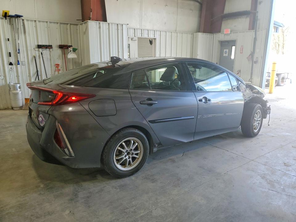 Продажа на аукционе авто 2017 Toyota Prius Prime, vin: JTDKARFP3H3037391, номер лота: 53160566