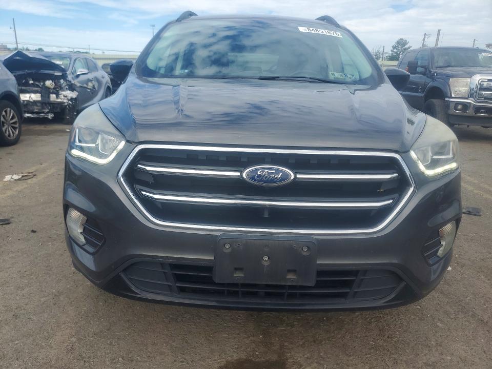 Продаж на аукціоні авто 2017 Ford Escape, vin: 1FMCU9GD5HUA87635, номер лоту: 54851676