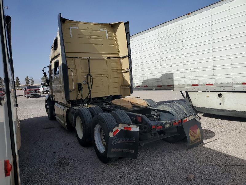 2020 Volvo Vn მანქანა იყიდება აუქციონზე, vin: 4V4NC9EH8LN249447, აუქციონის ნომერი: 52474806