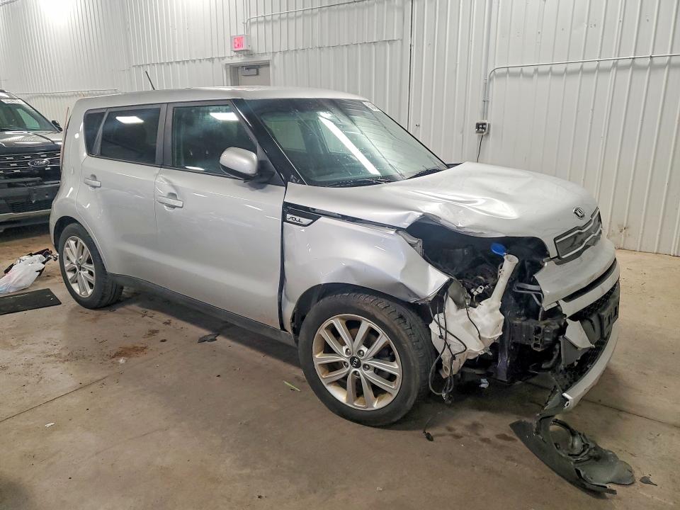 2018 Kia Soul მანქანა იყიდება აუქციონზე, vin: KNDJP3A59J7543626, აუქციონის ნომერი: 54342626