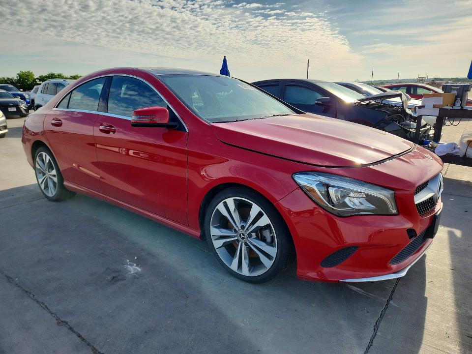 52811426 :رقم المزاد ، WDDSJ4EB6KN776250 vin ، 2019 Mercedes-benz Cla مزاد بيع