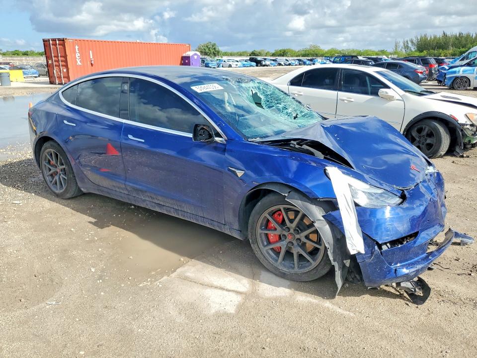 Продажа на аукционе авто 2020 Tesla Model 3, vin: 5YJ3E1EA9LF736835, номер лота: 53944036