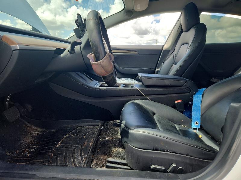 54539136 :رقم المزاد ، 5YJ3E1EB0NF267758 vin ، 2022 Tesla Model 3 مزاد بيع