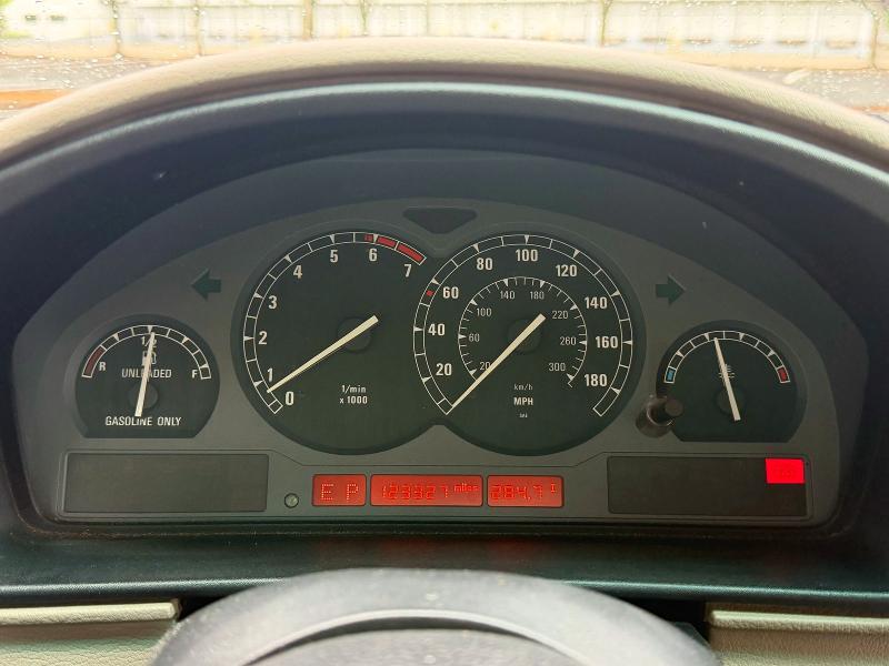 Продажа на аукционе авто 1991 Bmw 850, vin: WBAEG2319MCB73201, номер лота: 54128036