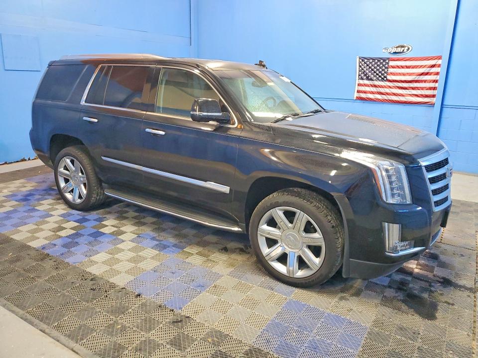 2017 Cadillac Escalade მანქანა იყიდება აუქციონზე, vin: 1GYS4BKJ1HR197227, აუქციონის ნომერი: 53532396