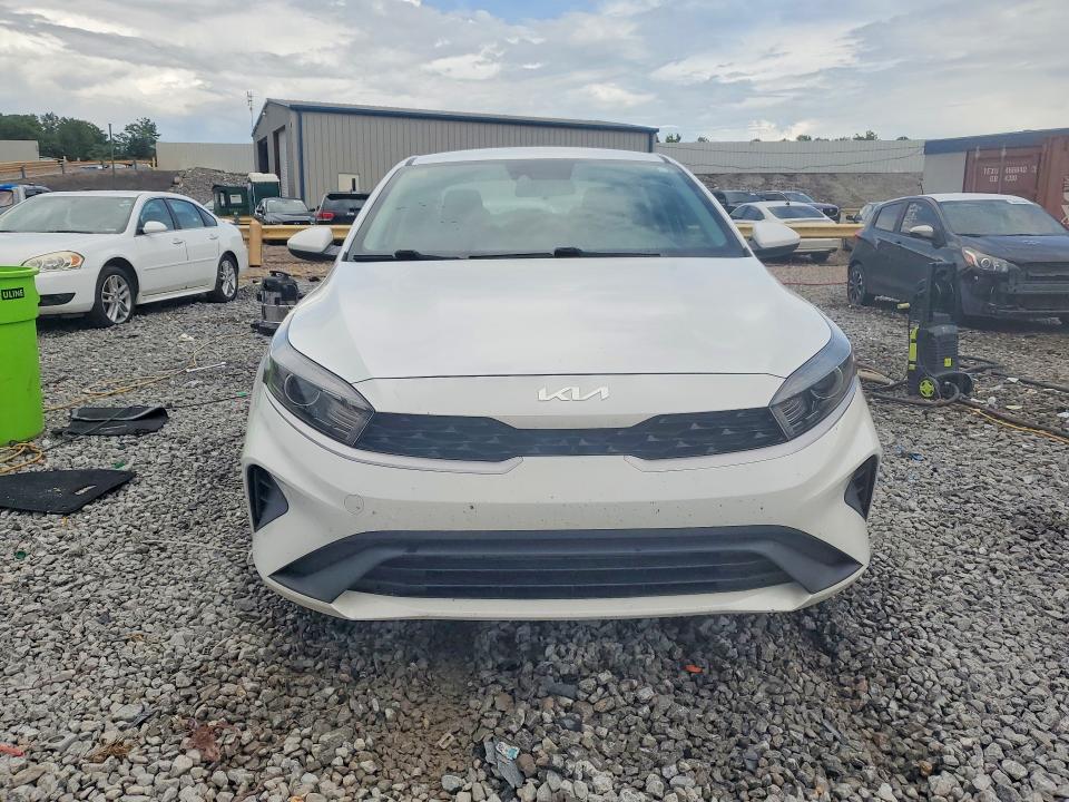 2022 Kia Forte მანქანა იყიდება აუქციონზე, vin: 3KPF24AD4NE503901, აუქციონის ნომერი: 55140866