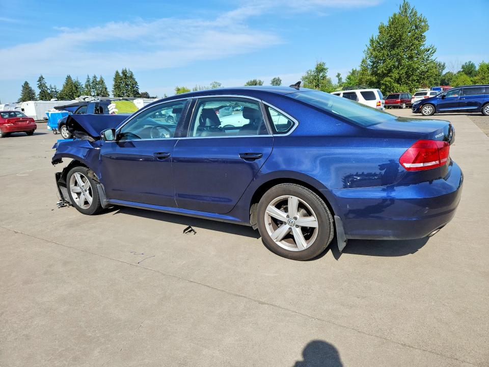 2013 Volkswagen Passat მანქანა იყიდება აუქციონზე, vin: 1VWBP7A31DC103984, აუქციონის ნომერი: 54559076