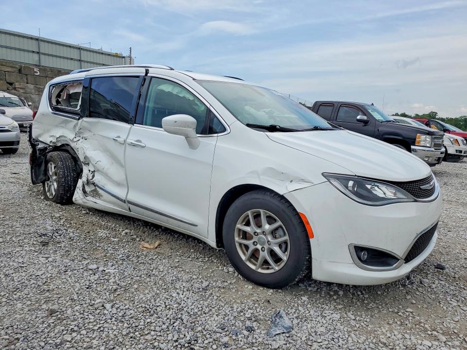 Продажа на аукционе авто 2020 Chrysler Pacifica, vin: 2C4RC1BG9LR120162, номер лота: 53540766