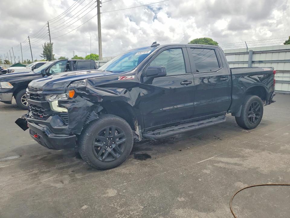 2025 Chevrolet Silverado მანქანა იყიდება აუქციონზე, vin: 3GCUKFE85SG257425, აუქციონის ნომერი: 53831976