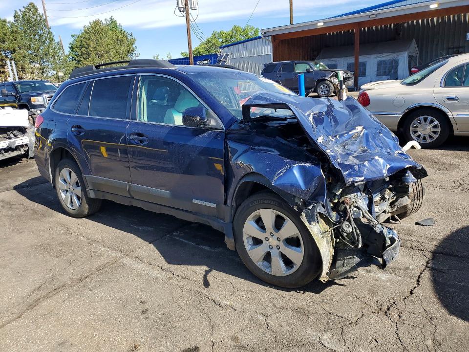 2011 Subaru Outback მანქანა იყიდება აუქციონზე, vin: 4S4BRBCC8B3422529, აუქციონის ნომერი: 54702336