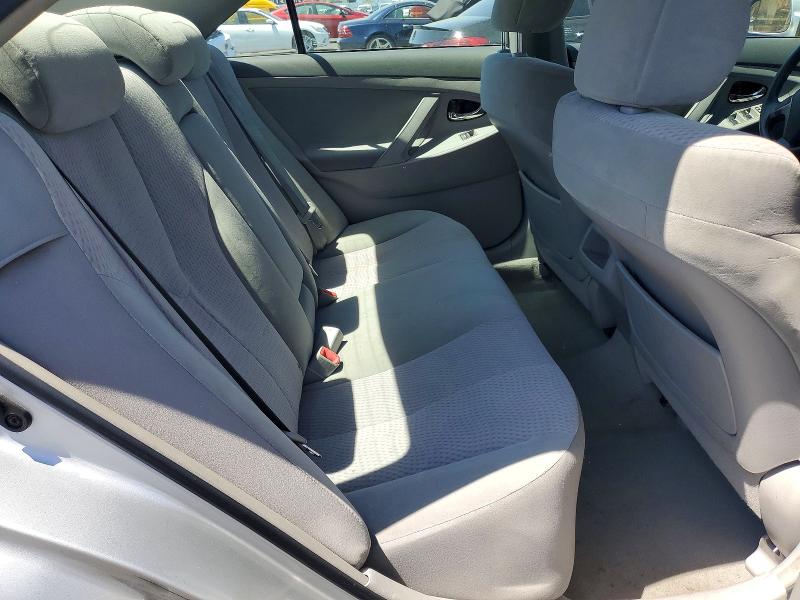 52460696 :رقم المزاد ، 4T4BF3EK0AR076929 vin ، 2010 Toyota Camry مزاد بيع