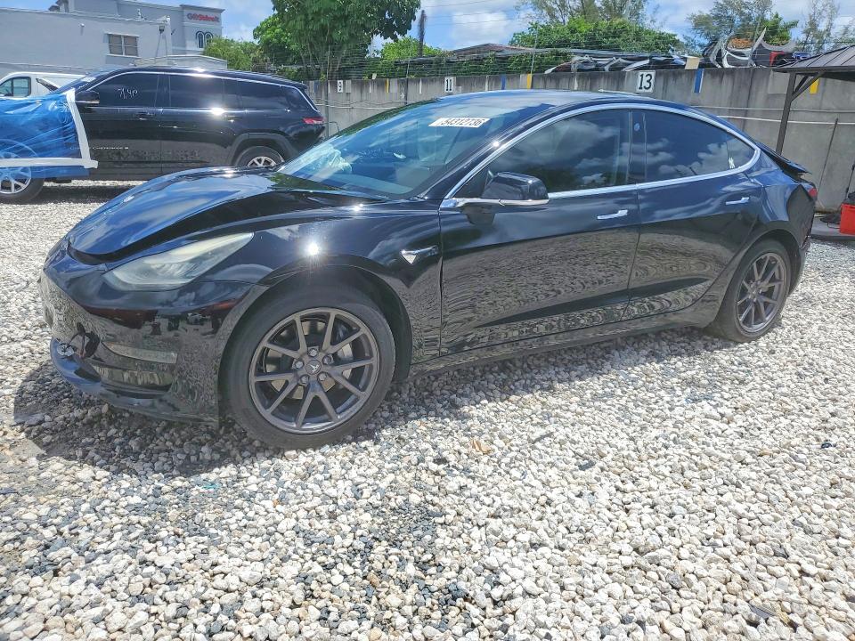 Продаж на аукціоні авто 2019 Tesla Model 3, vin: 5YJ3E1EA9KF399985, номер лоту: 54312736