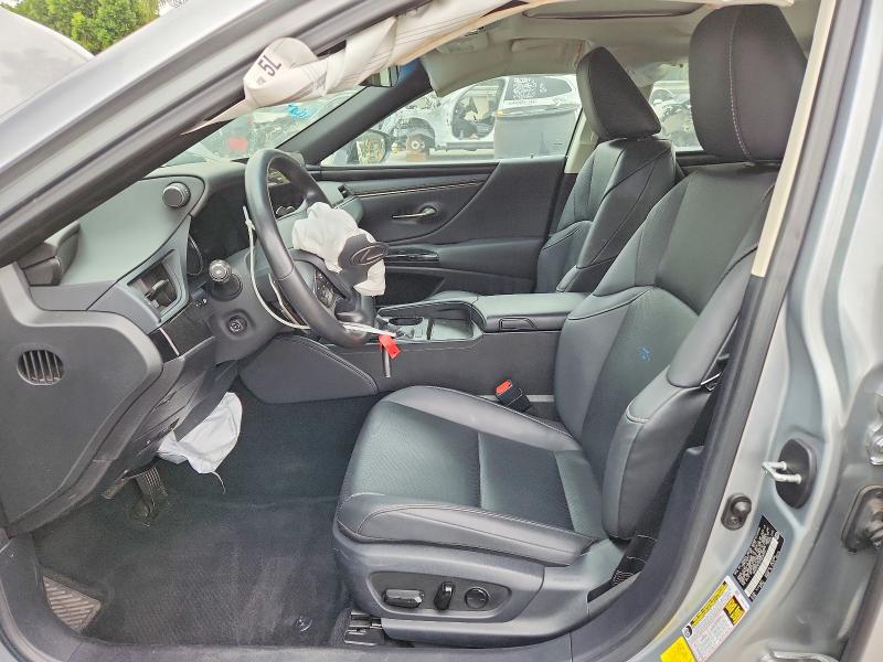 52743126 :رقم المزاد ، 58ADA1C12PU028172 vin ، 2023 Lexus Es 300h مزاد بيع